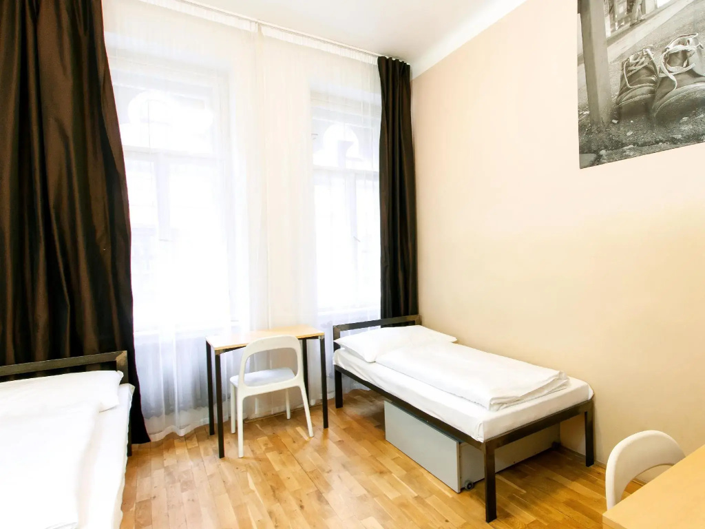 Standard Double room (twin beds)