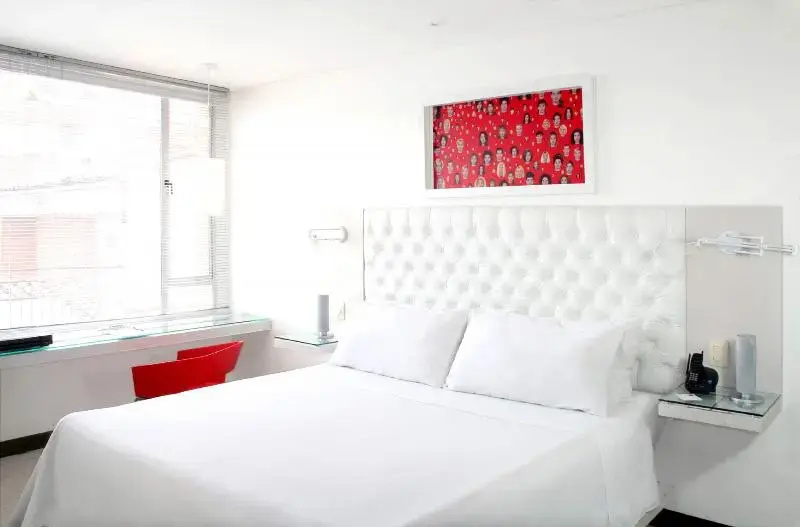 104 Art Suites - Chambres