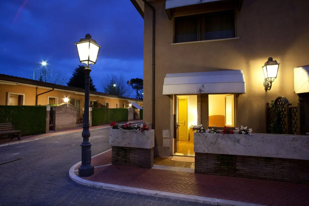 Hotel photo 20