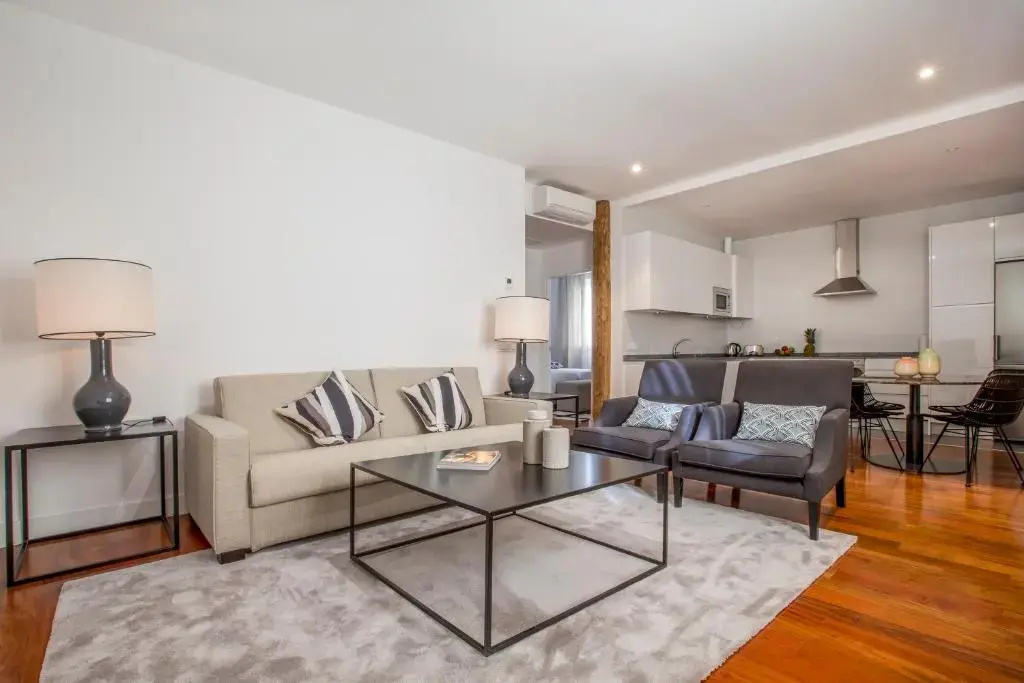 Superior Apartment