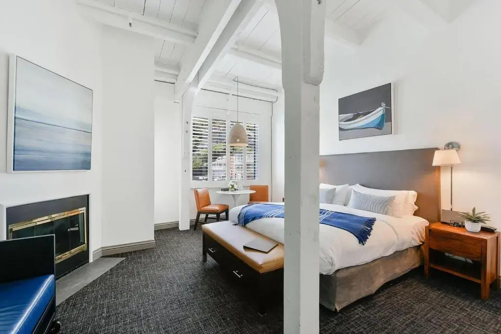 Waters Edge Hotel - Chambres