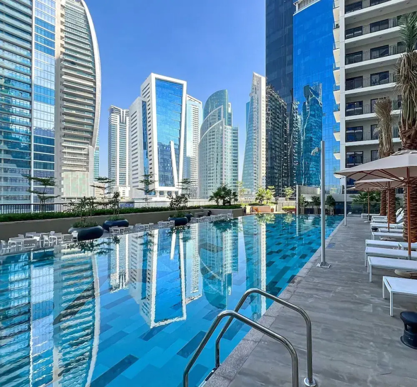 Cityscape Elegance 1BR near Downtown