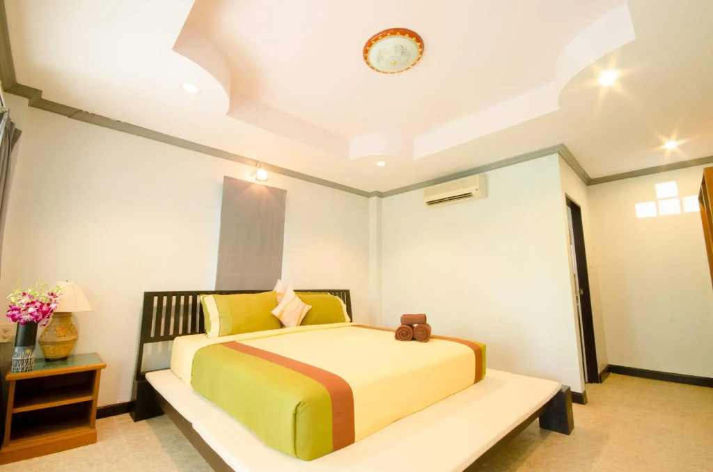 Double Bungalow (full double bed)