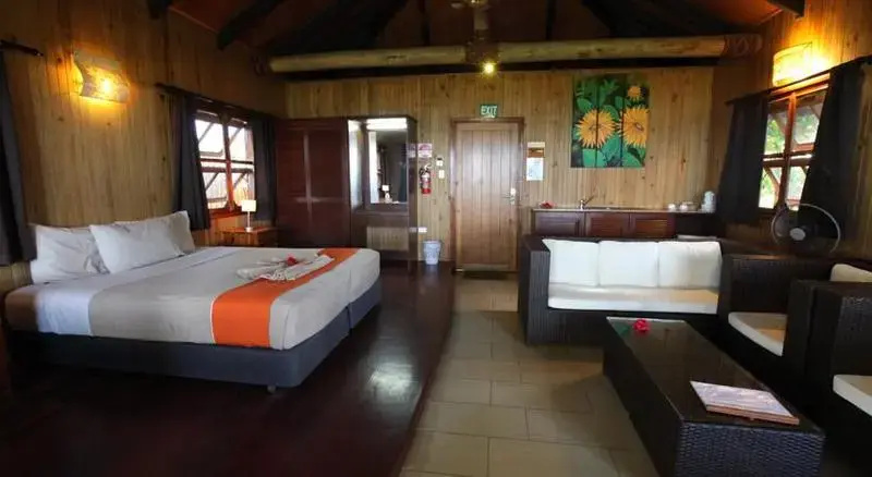 Uprising Beach Resort - Chambres