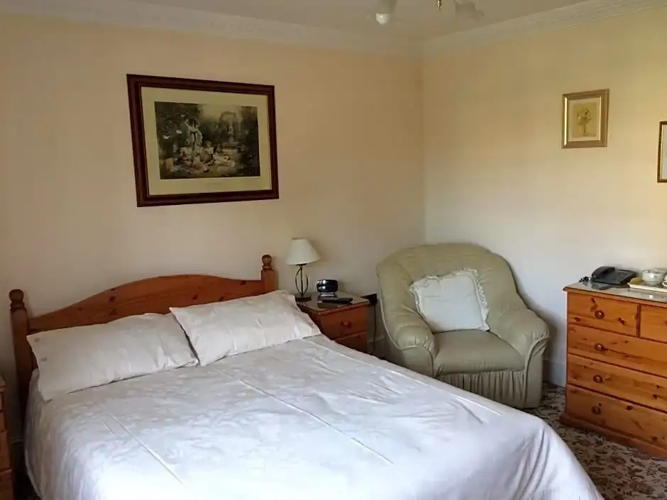 Half Moon Hotel and Restaurant - Chambres