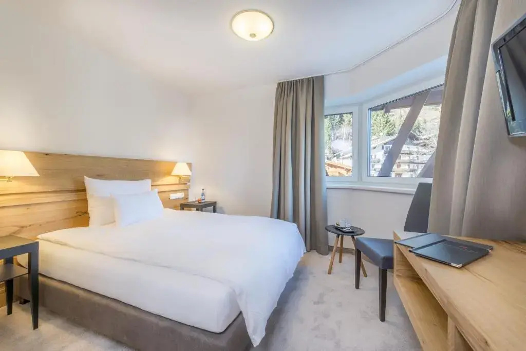 Heart Hotel Grischuna - Chambres