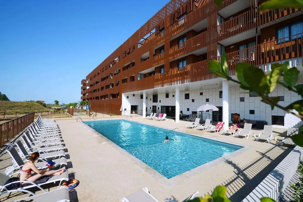 Voir la photo 3 — Beach Apartment w/ Balcony