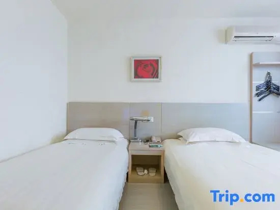 Jinjiang Inn Qingdao Wusi Square Nanjing Road Metro Station - Chambres