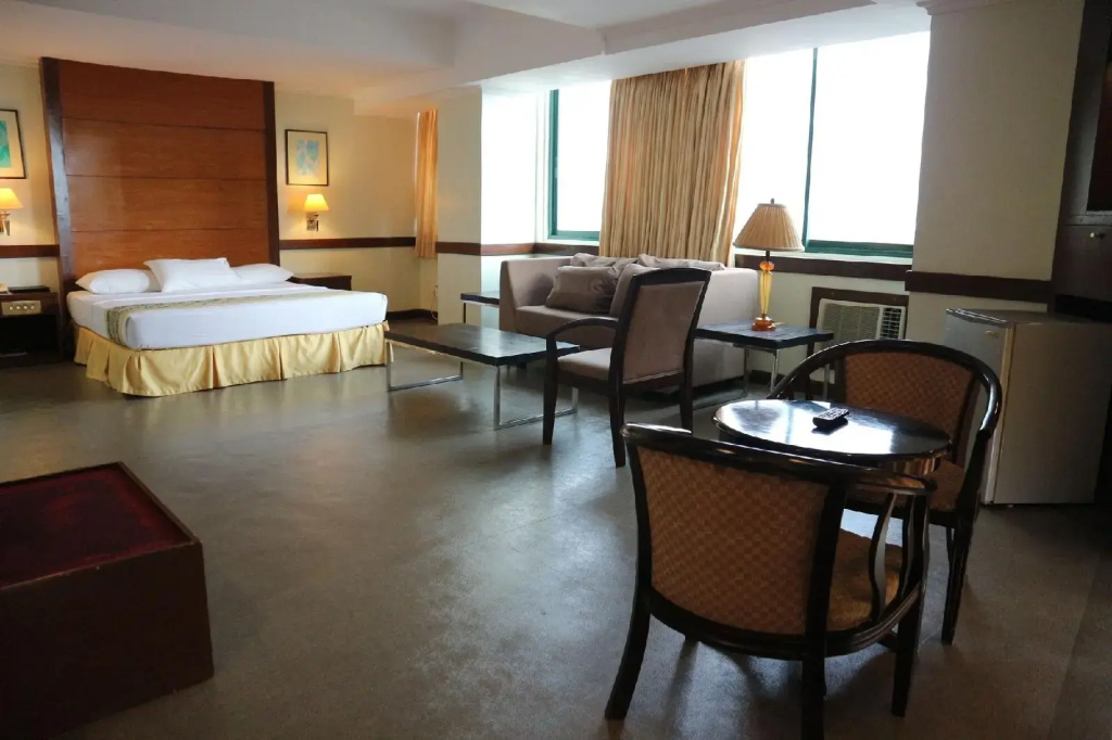 Iloilo Business Hotel - Général
