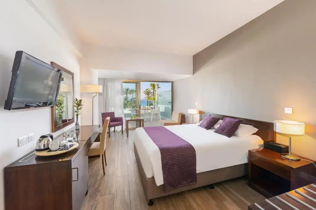Crystal Springs Beach Hotel - Chambres