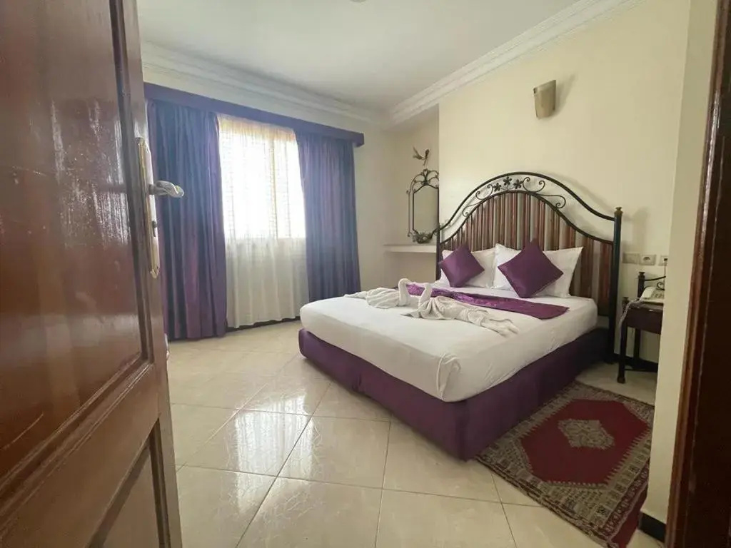 Standard Double room (full double bed)