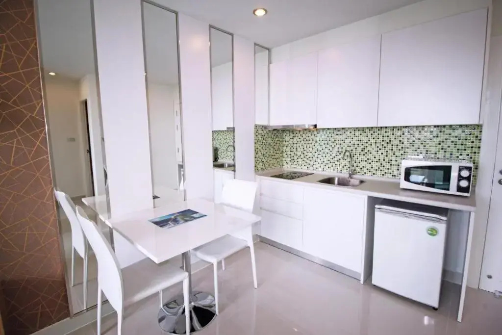 Amazon Residence Pattaya Sunny Rentals - Chambres