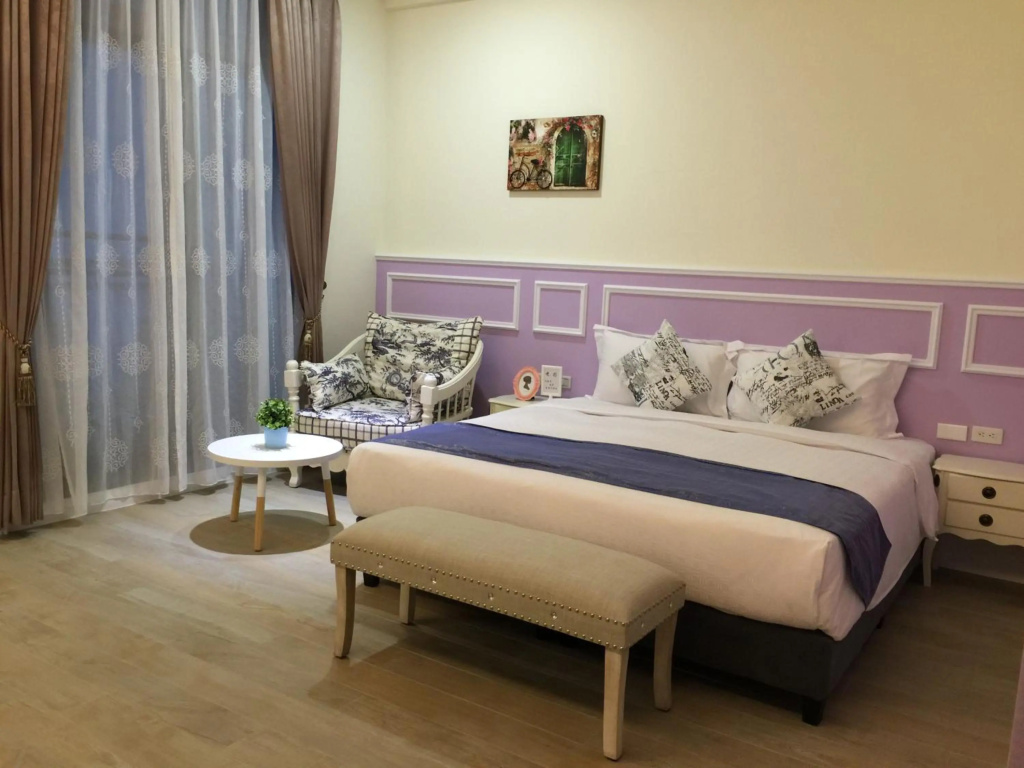 Slowly Inn — 2