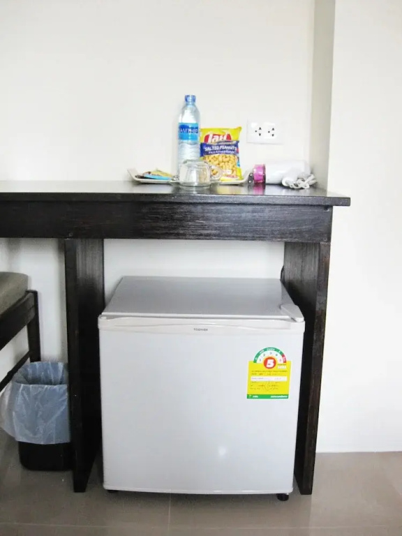 The Bang Khun Phrom Suites - Chambres