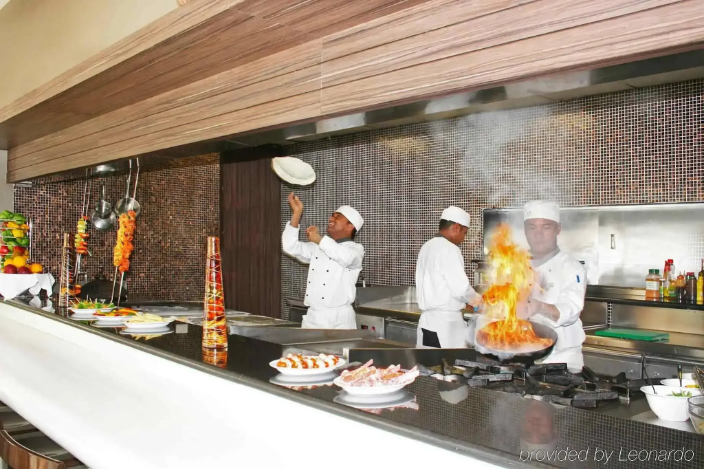 Hotel Celebration Lavasa - Général