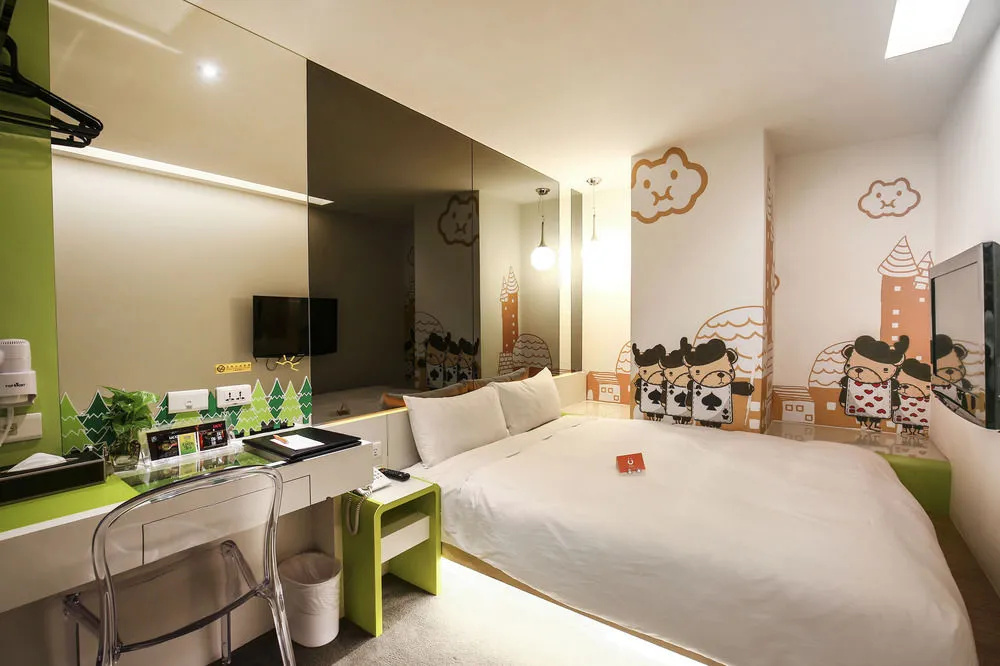 Bedroom