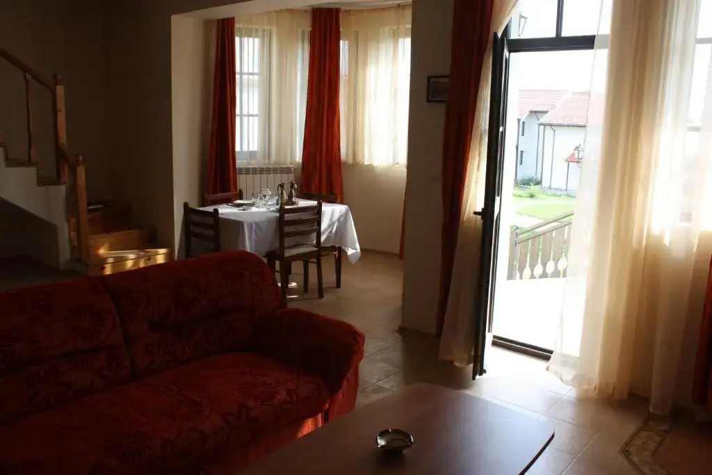 Pinerose Resort - Général