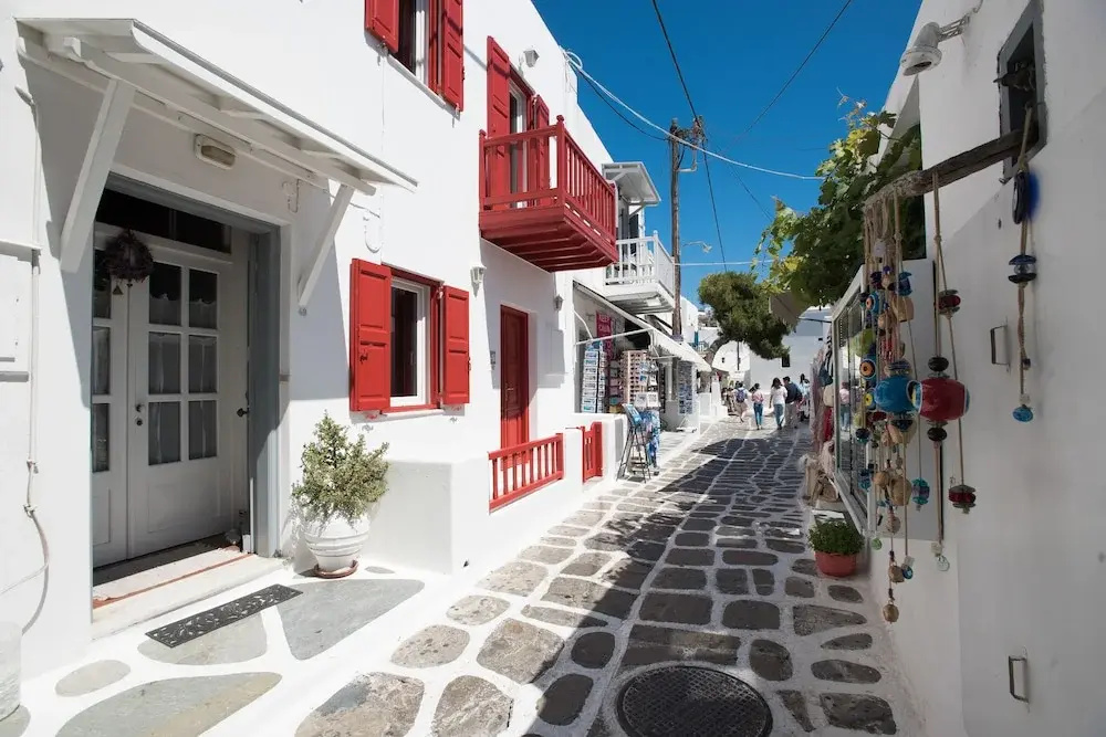 AK Mykonos