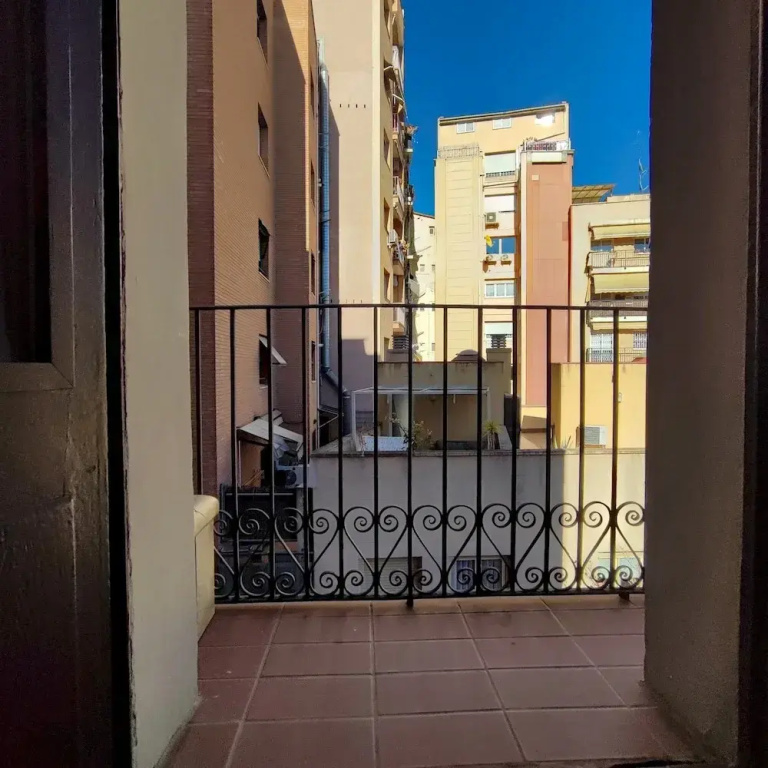 Catalan Comfort Near Sagrada Familia