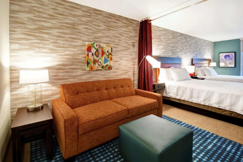 Quadruple Suite