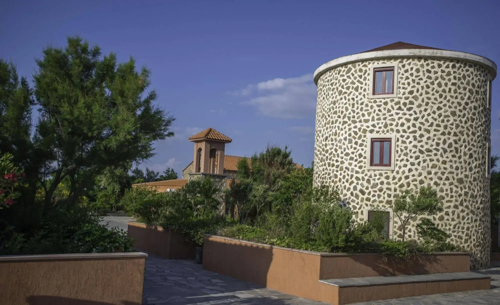 Varos Village Boutique Hotel