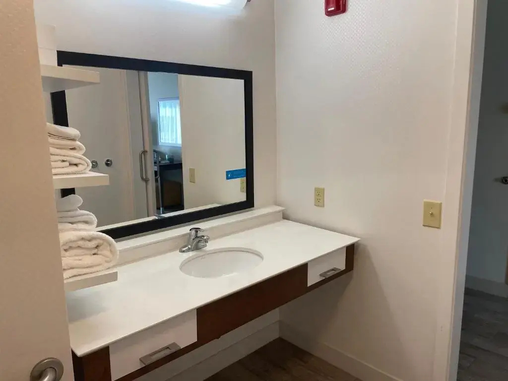 Quality Inn - Pratt - Chambres