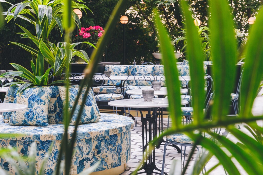 Provocateur Hotel by null