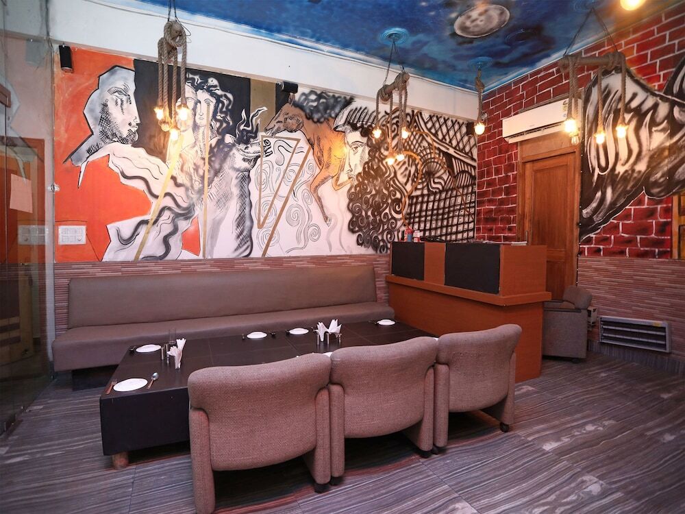 gallery_image_hidden_18