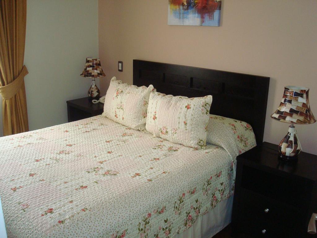 gallery_image_hidden_10