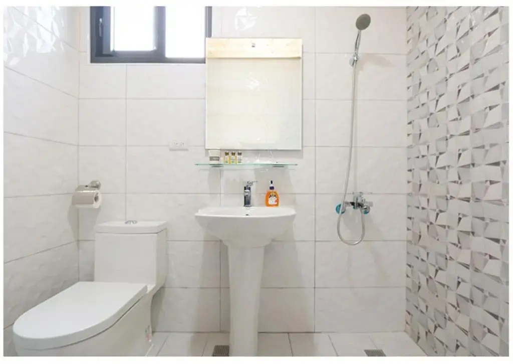 Standard Double room with balcony (full double bed)