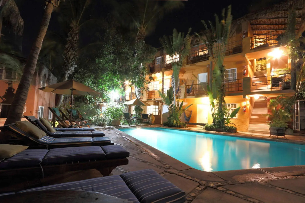 The Bungalows Hotel - Général