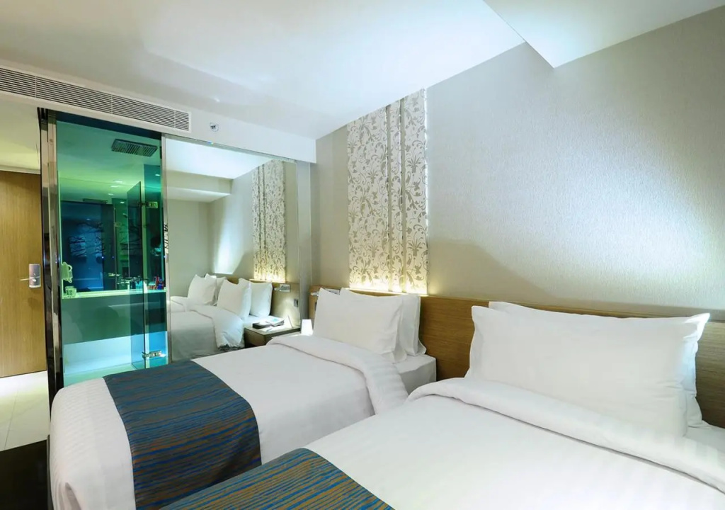 Отель Citrus Sukhumvit 13 Nana Bangkok by Compass Hospitality в Бангкоке