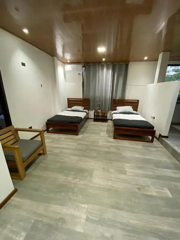 Bunker593 Inn
