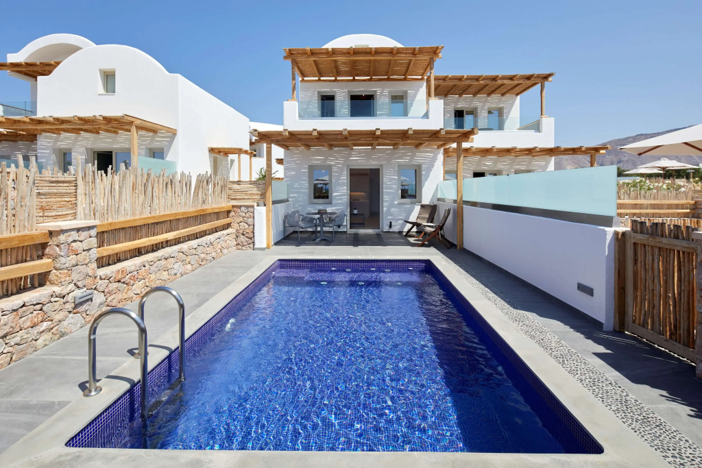 Sea Breeze Santorini Beach Resort, Curio Collection Hilton - 5