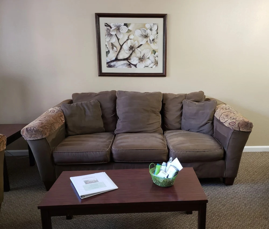 Standard Suite