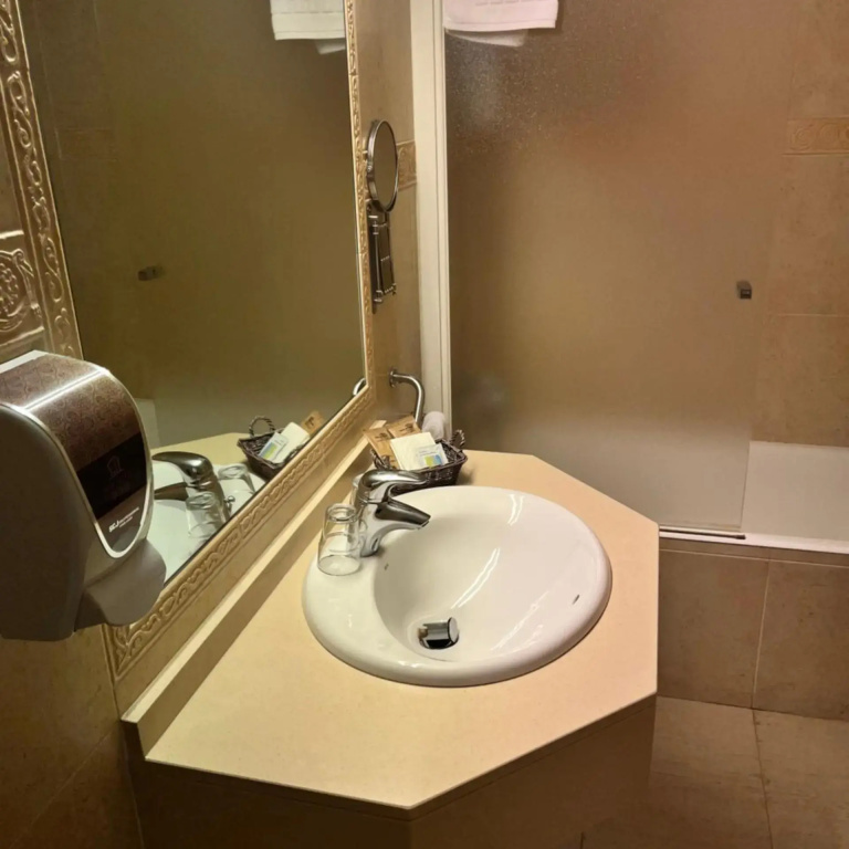 Hotel photo 40