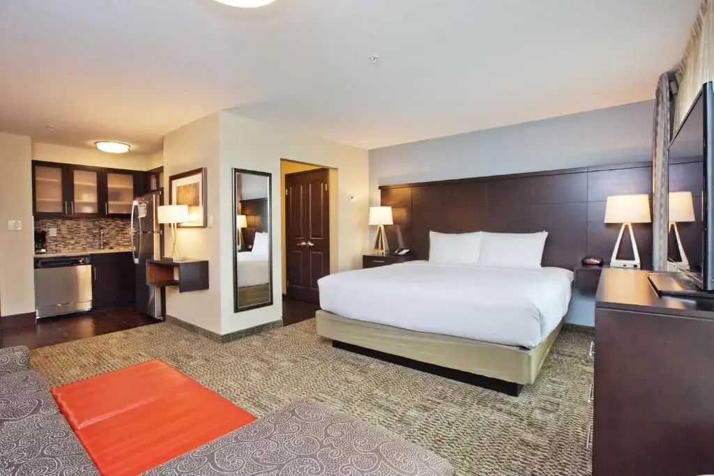 Staybridge Suites Austin South Interstate Hwy 35 by IHG - Chambres