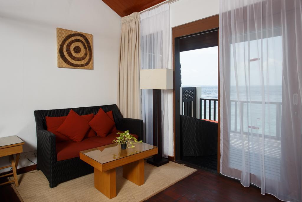 Embudu Village Resort