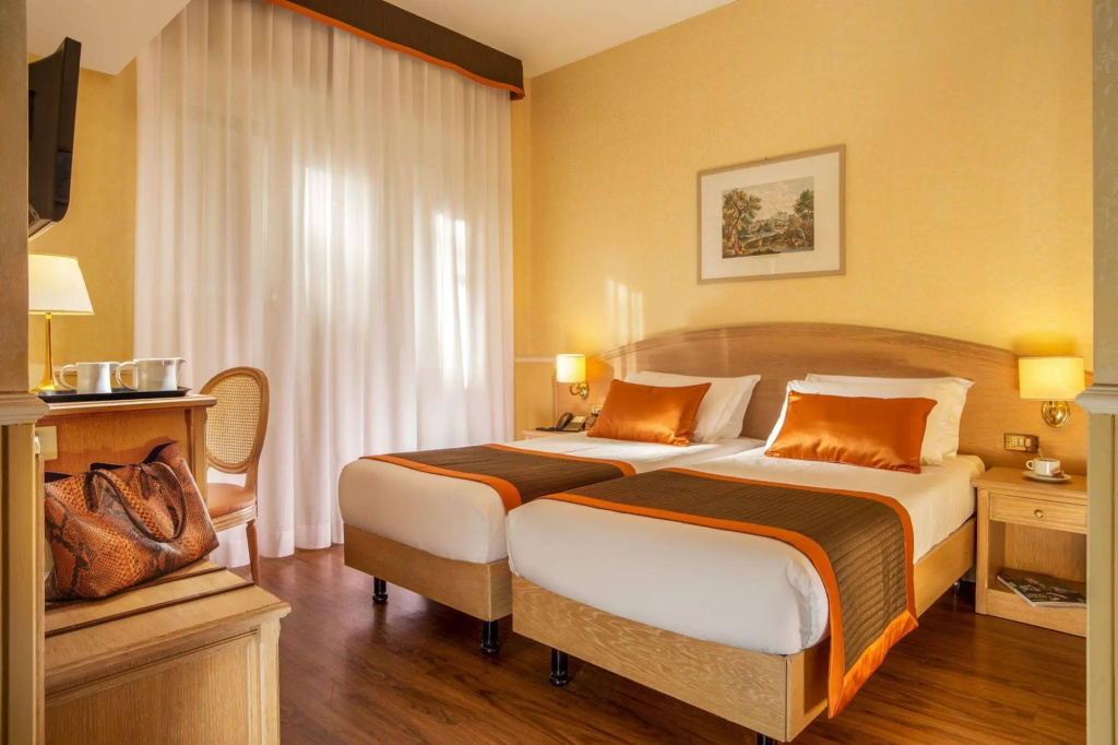 Hotel photo 9