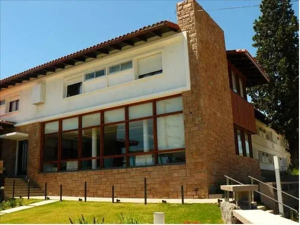 Hotel 15 de Mayo