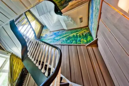 Balcony & Terrace