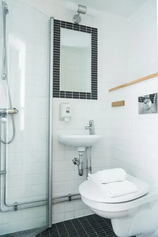Economy Double room (twin beds)