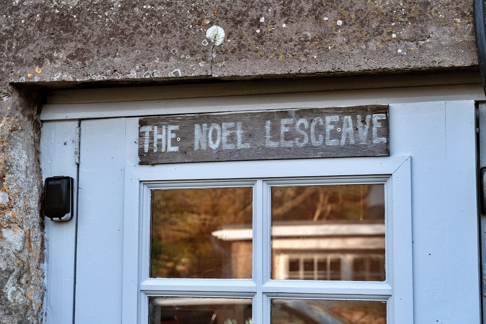Cottage in Praa Sands Near the Beach