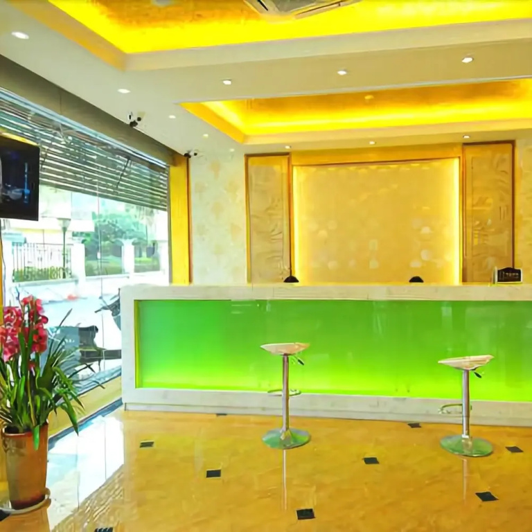 Fanghua Holiday Inn - Général