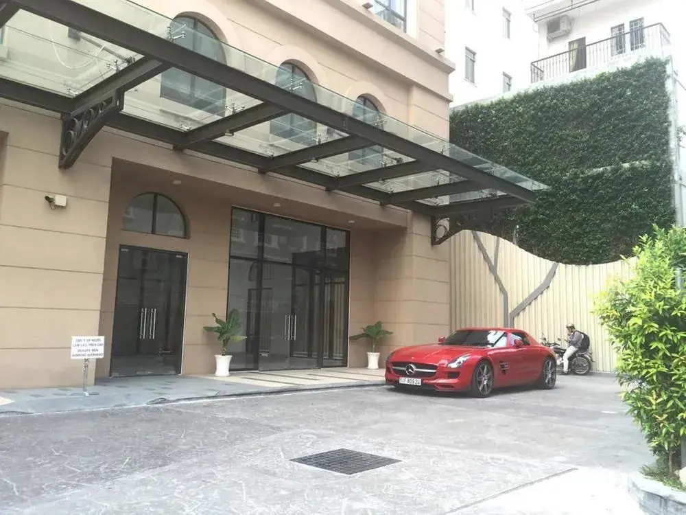 Sunny Saigon Apartments & Hotel