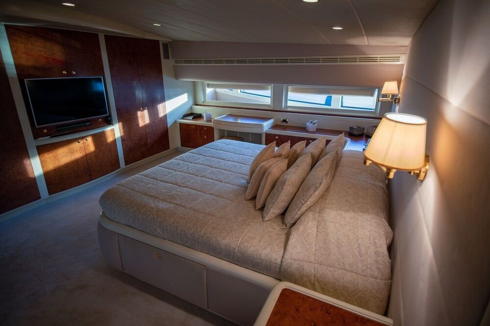 Mabruk Lll Yacht