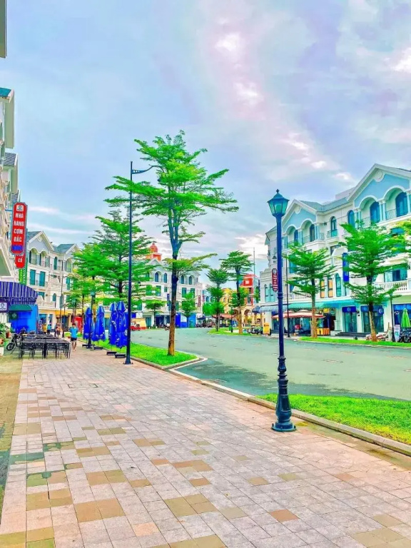 Lalisa Hotel Grand World Phu Quoc