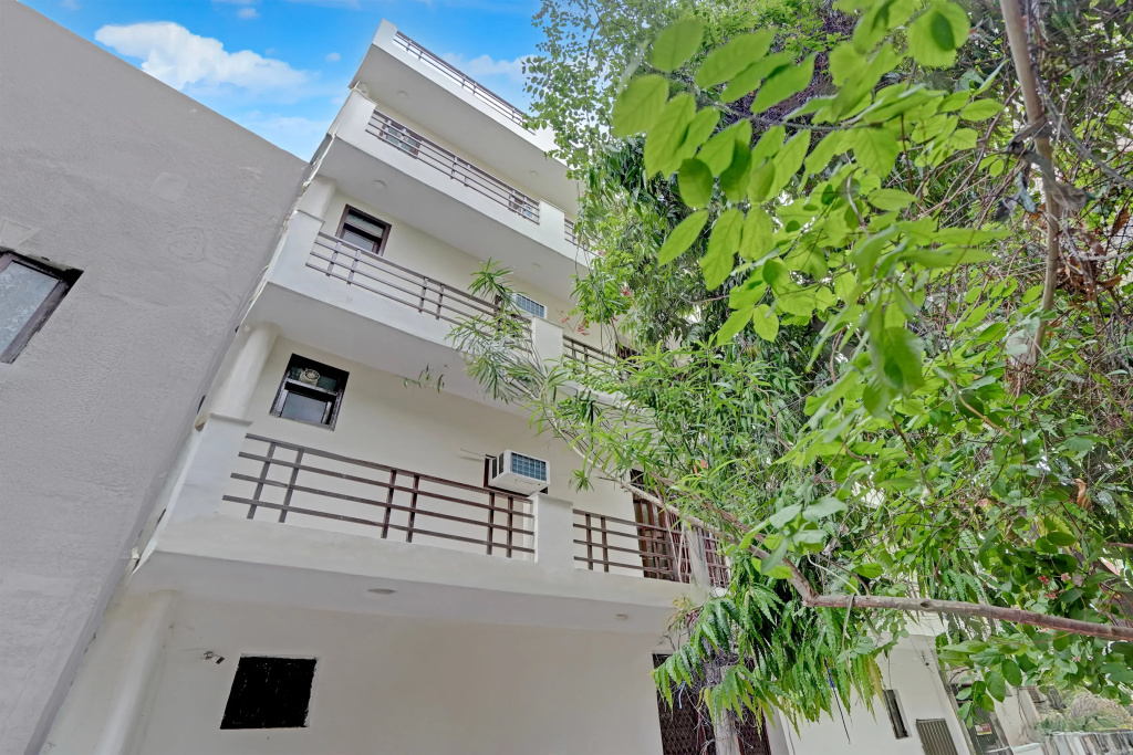 OYO Townhouse Anmol Residency