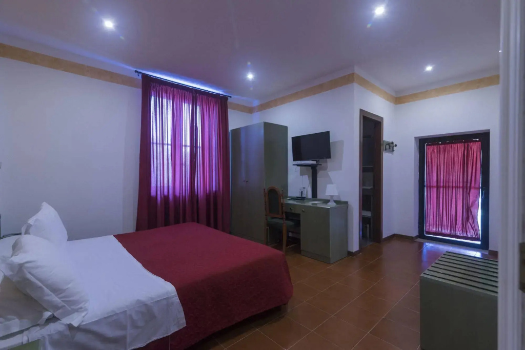 Hotel photo 33