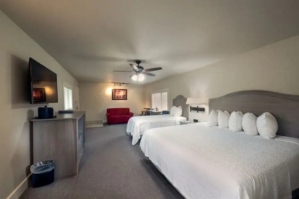Standard Quadruple room